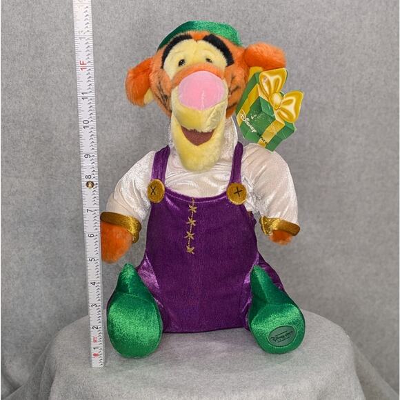 Disney Store Exclusive Tigger Elf Plush 13" Stuffed Animal Winnie The Pooh NWT - Picture 3 of 7